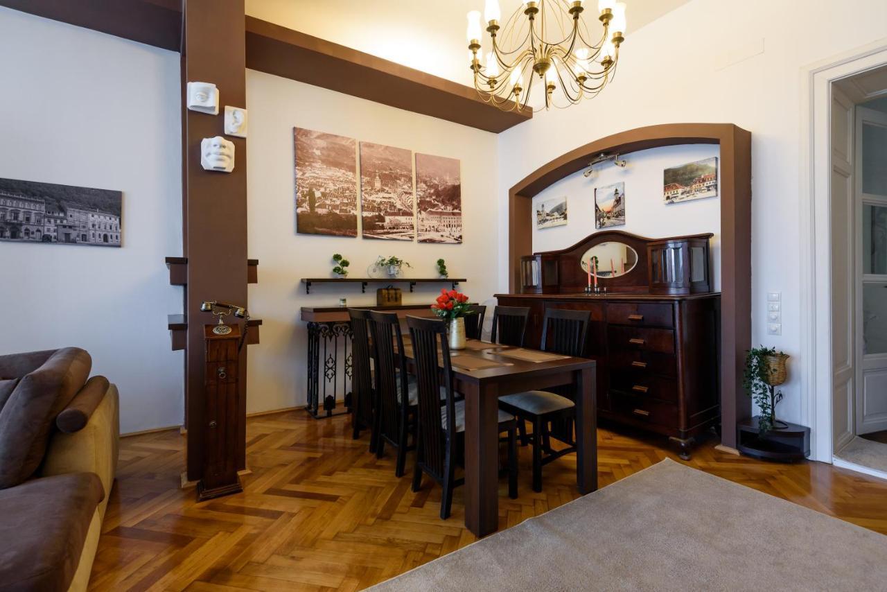 Old Town Story House בראשוב