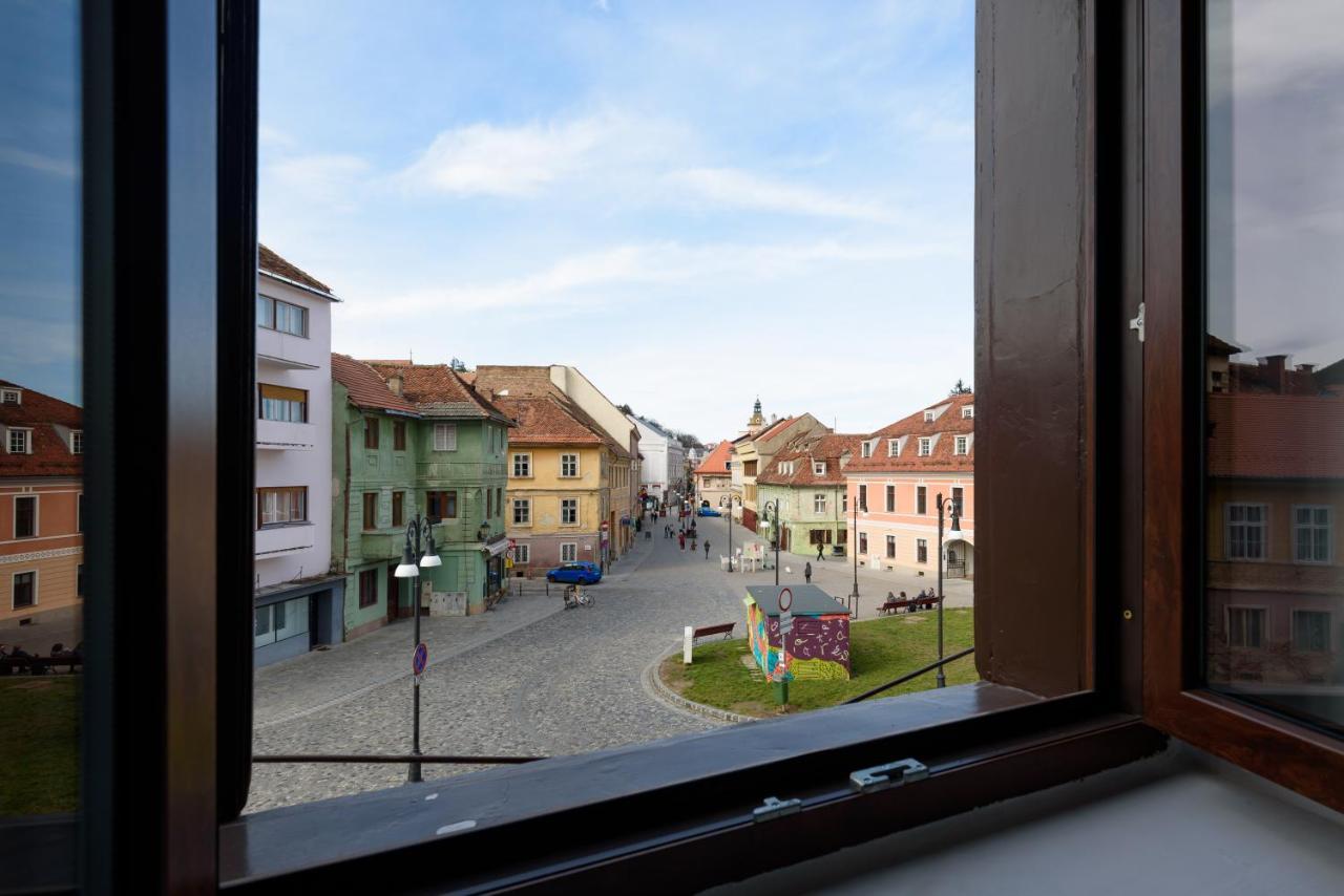 Apartment Old Town Story House Brașov