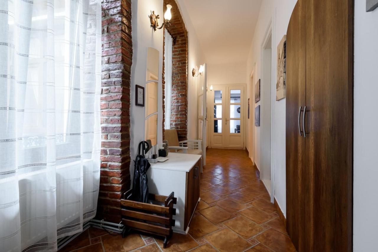 Old Town Story House דירה בראשוב